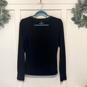Women’s Black Free Country Long Sleeve